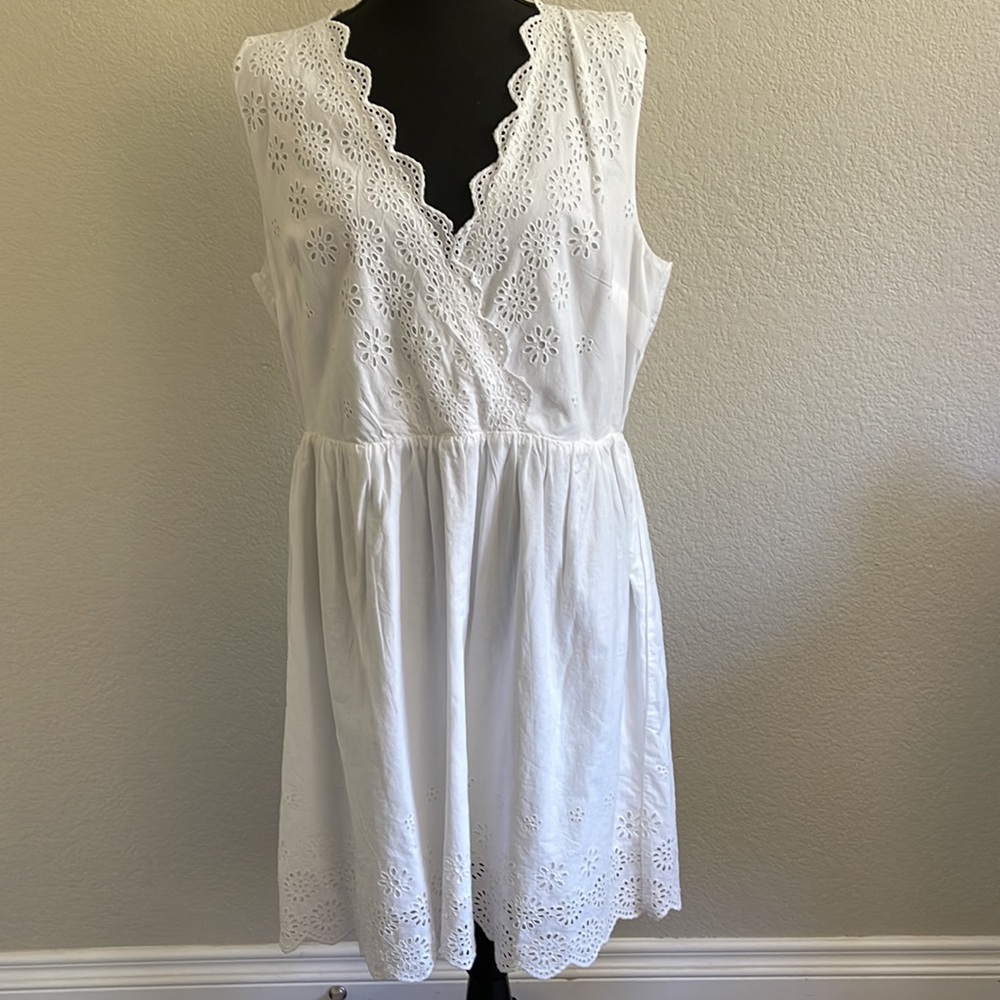 White embroidered dress. J. Crew size 14 NWT.